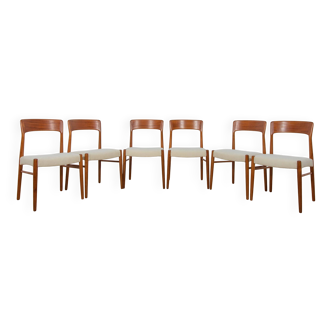 Mid-Century Modern Teak Dining Chairs model 26 by Henry Kjærnulf  for Korup