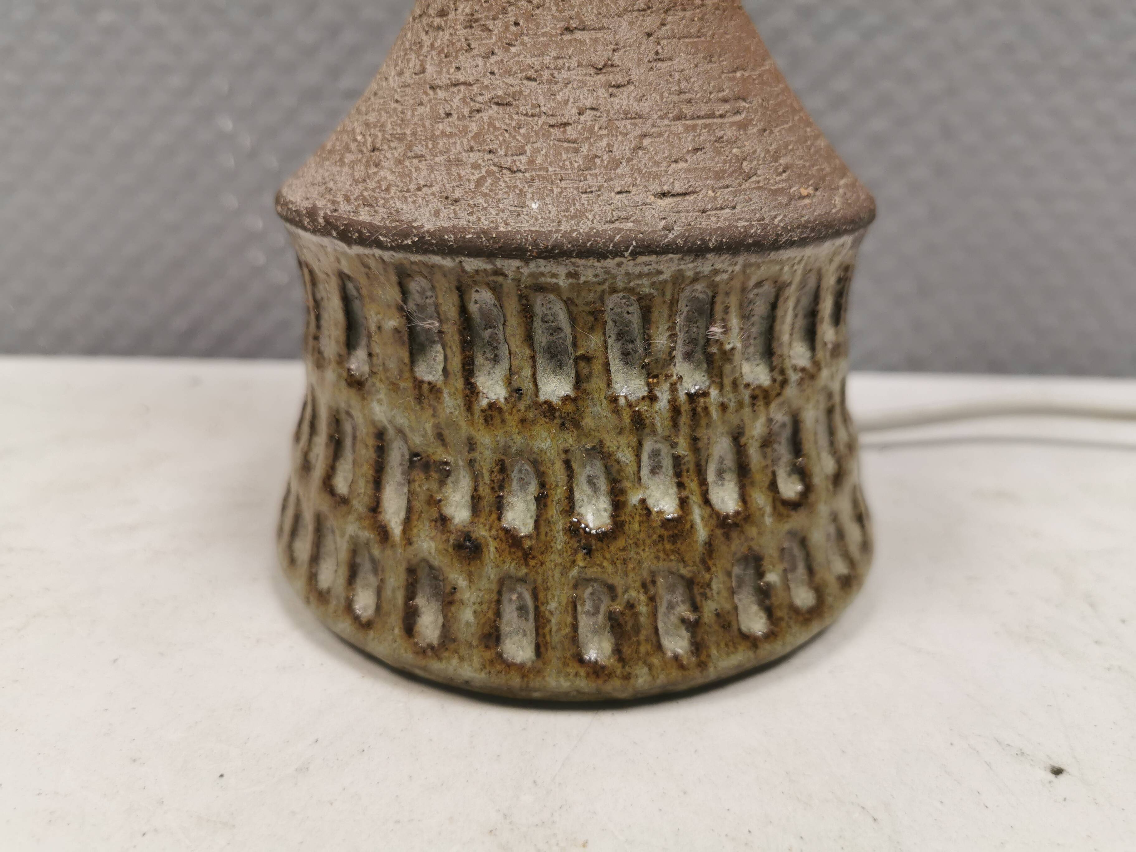 Small ceramic table lamp by Børge Christoffersen, Denmark, 1980s.