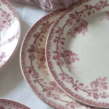 Old plates, rosé red décor, "Paris"