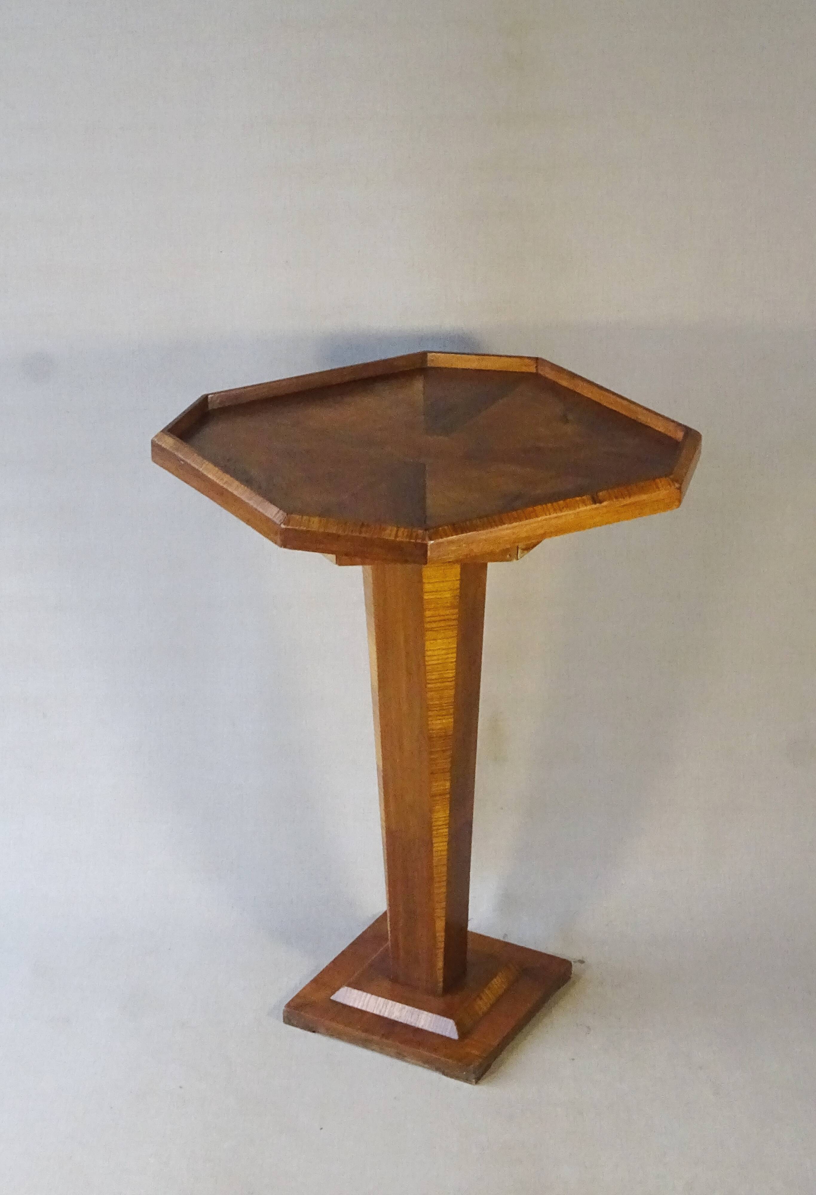 Sellette polygonale avec plateau amovible, Art déco, marquetée 1930
