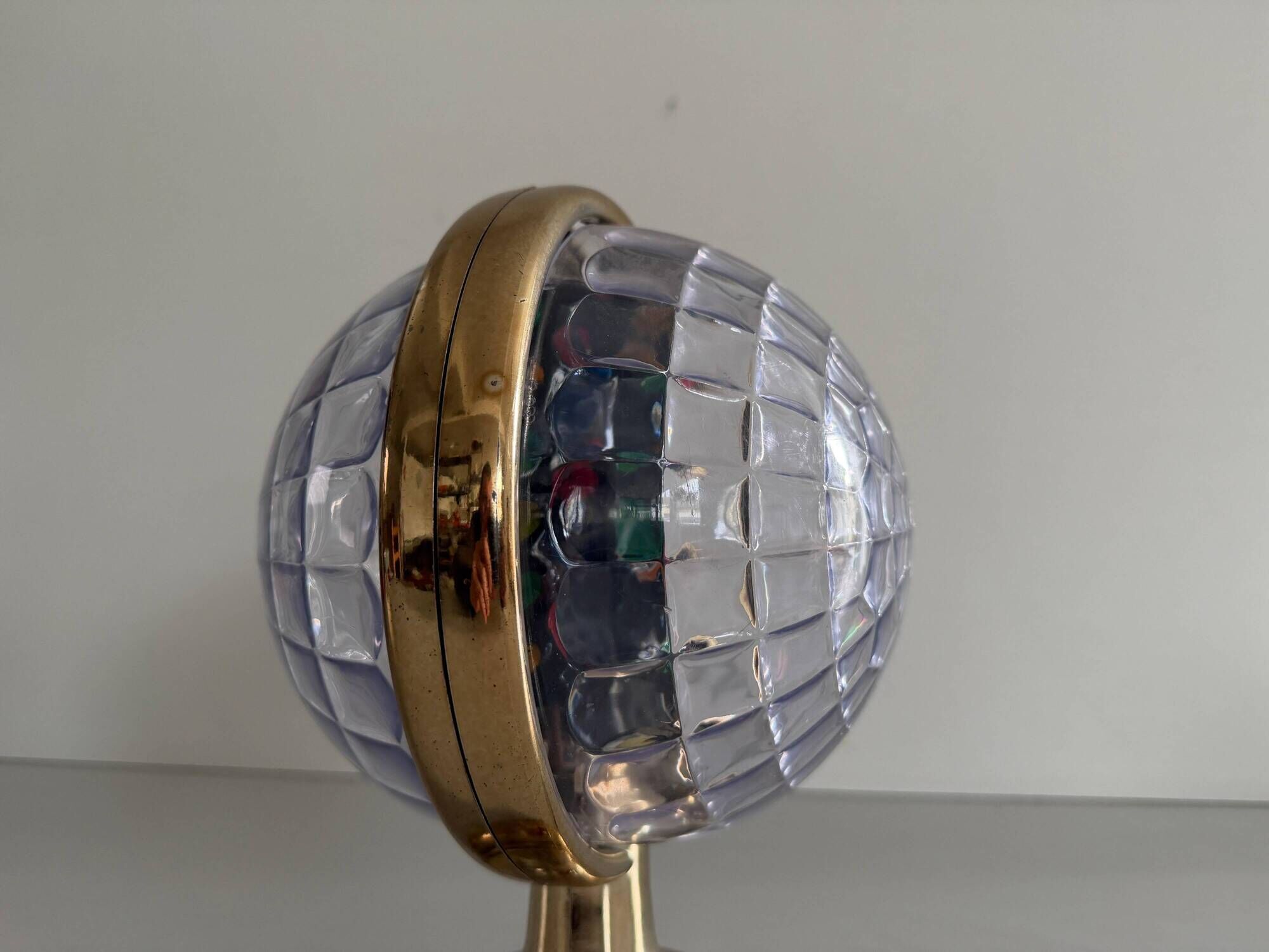 Atomic Design/One Ambience Light in plexiglass, 1970s, Italy