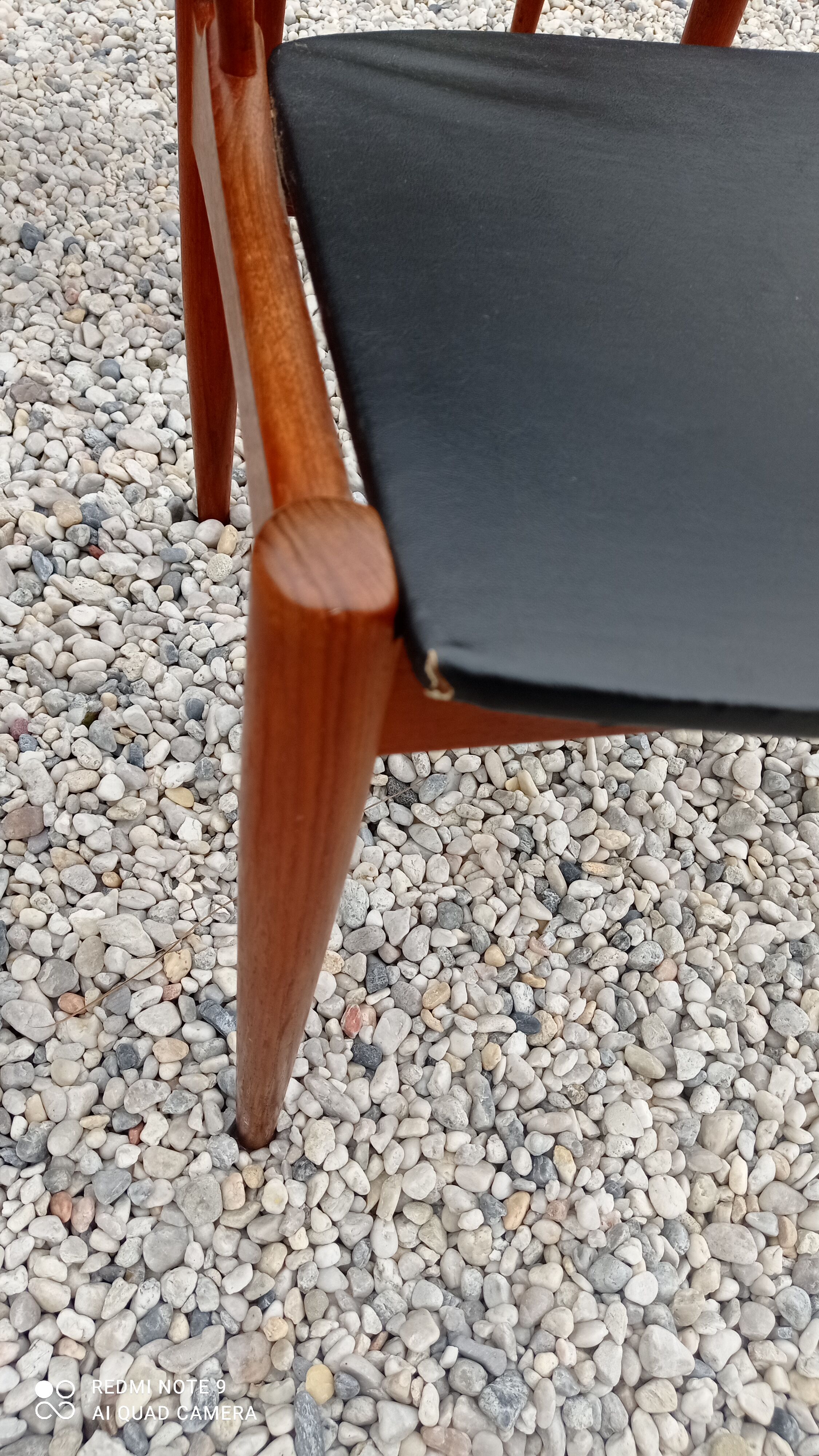 Set of 6 Johannes Andersen chairs