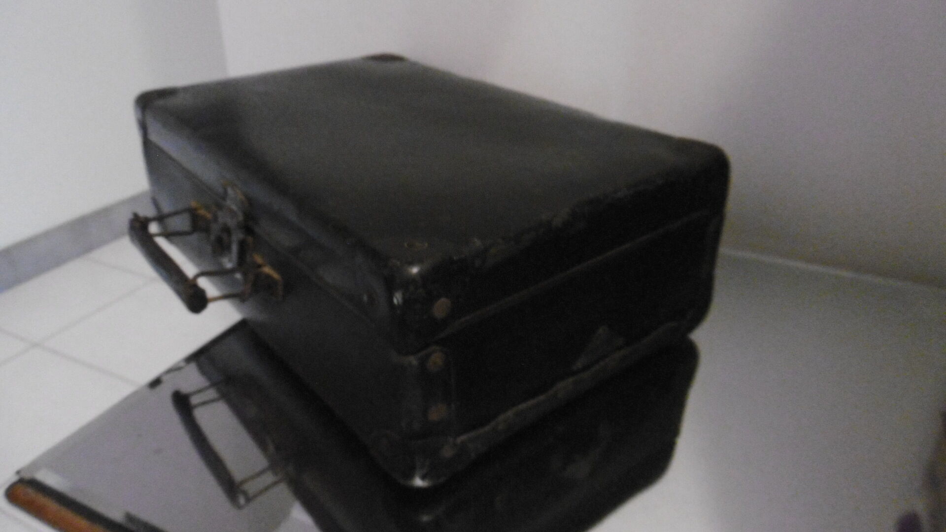 Suitcase 50s