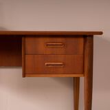 Scandinavian teak desk, 2 drawers