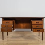 Autonomous teak desk from the 1960s, Denmark