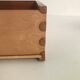 Paire de chevets de lit en bois vernissé