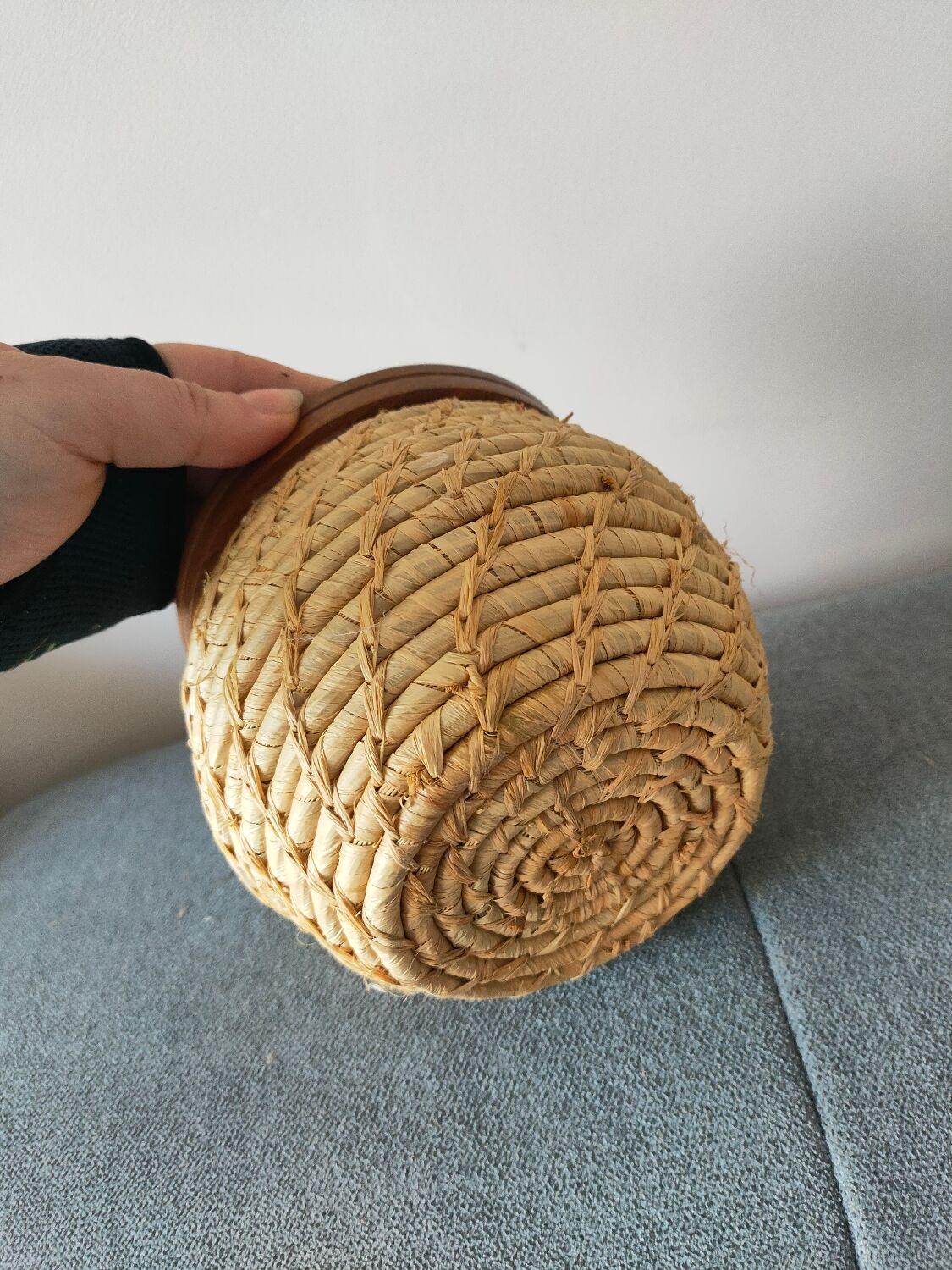 Wicker pot cache and wood