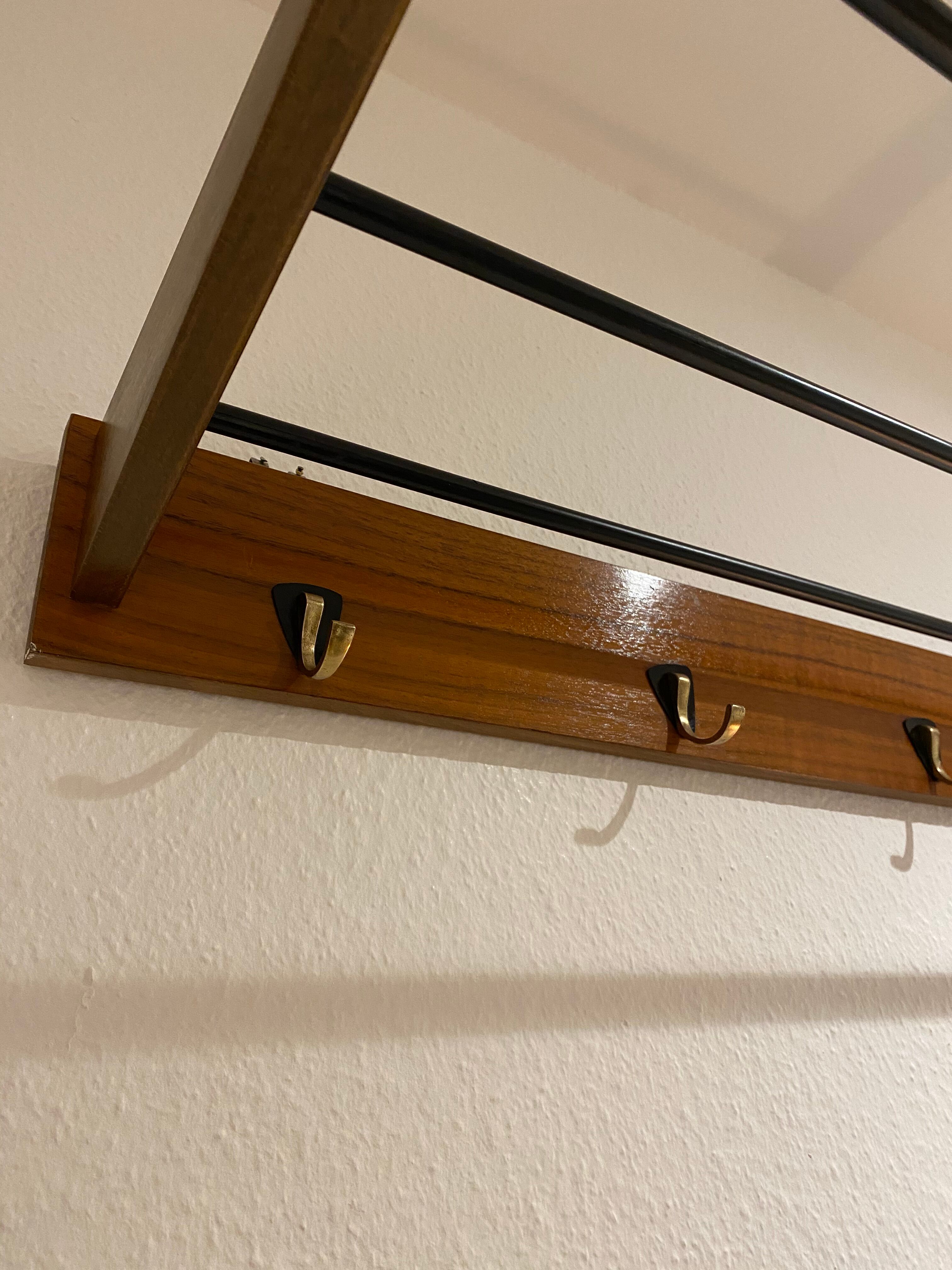 Tyk wall coats holder
