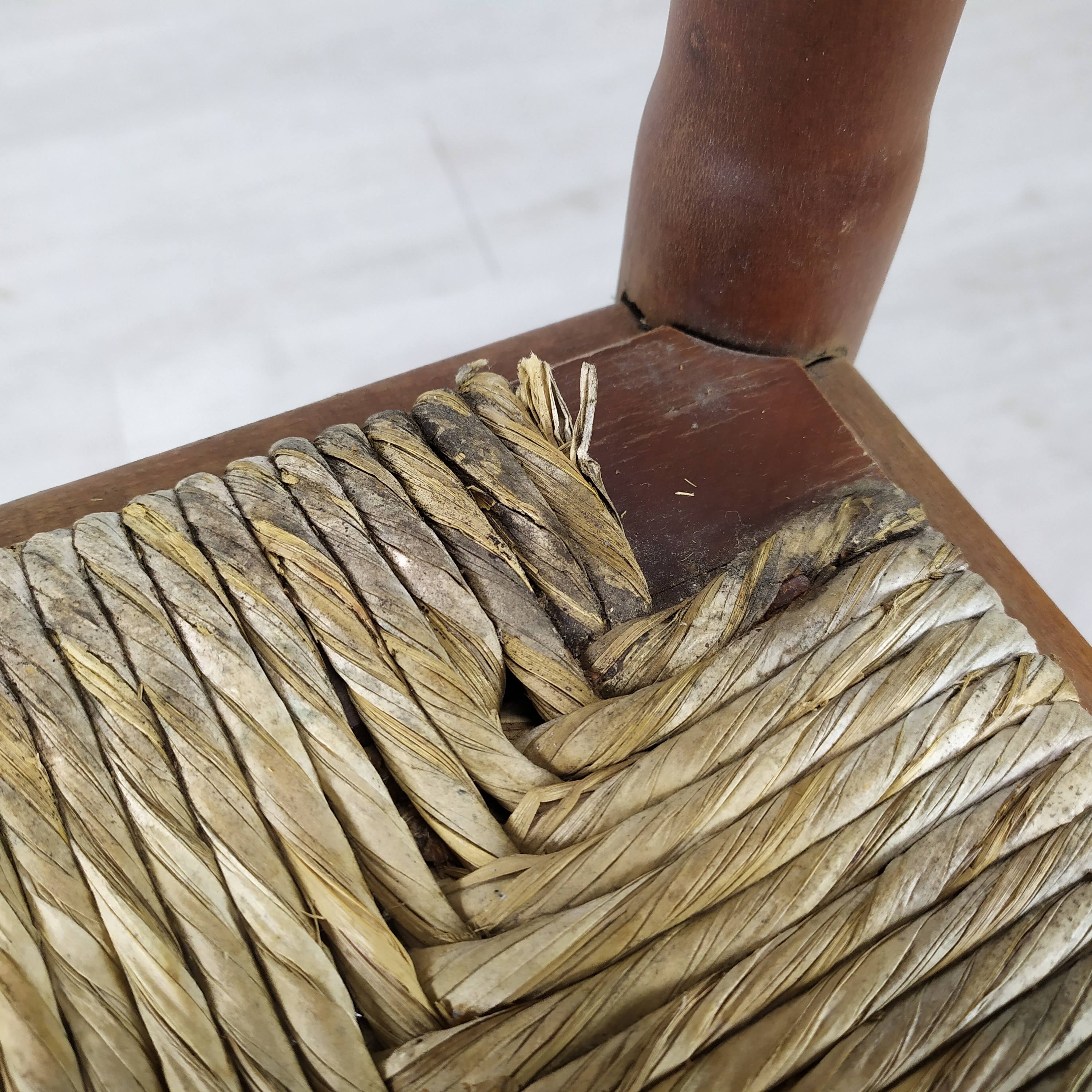 Vintage mulched chairs