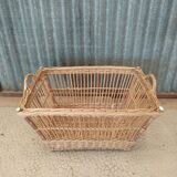 Wicker/rattan vintage laundry bin