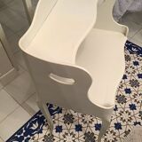 Bedside table