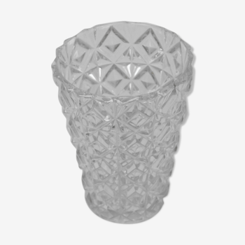 Vase en verre ciselé taille diamant 1960