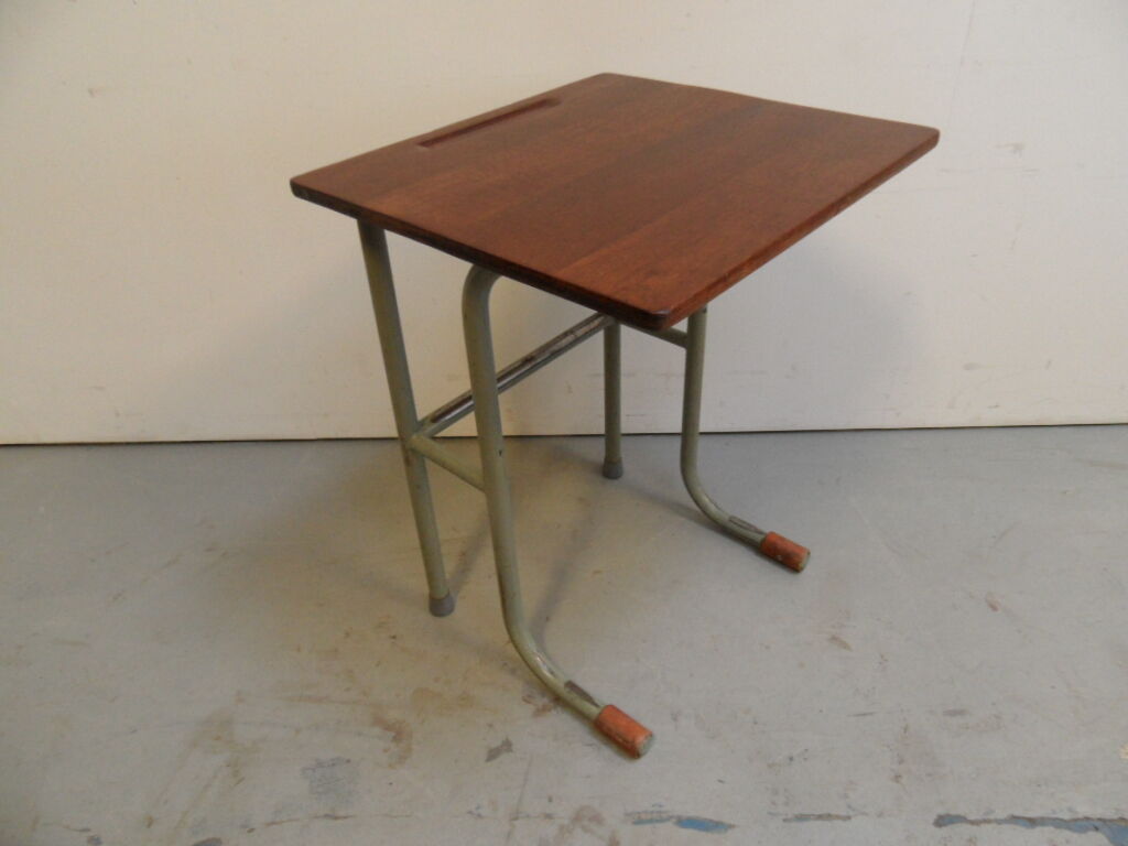 Pupitre d’école vintage des années 1960