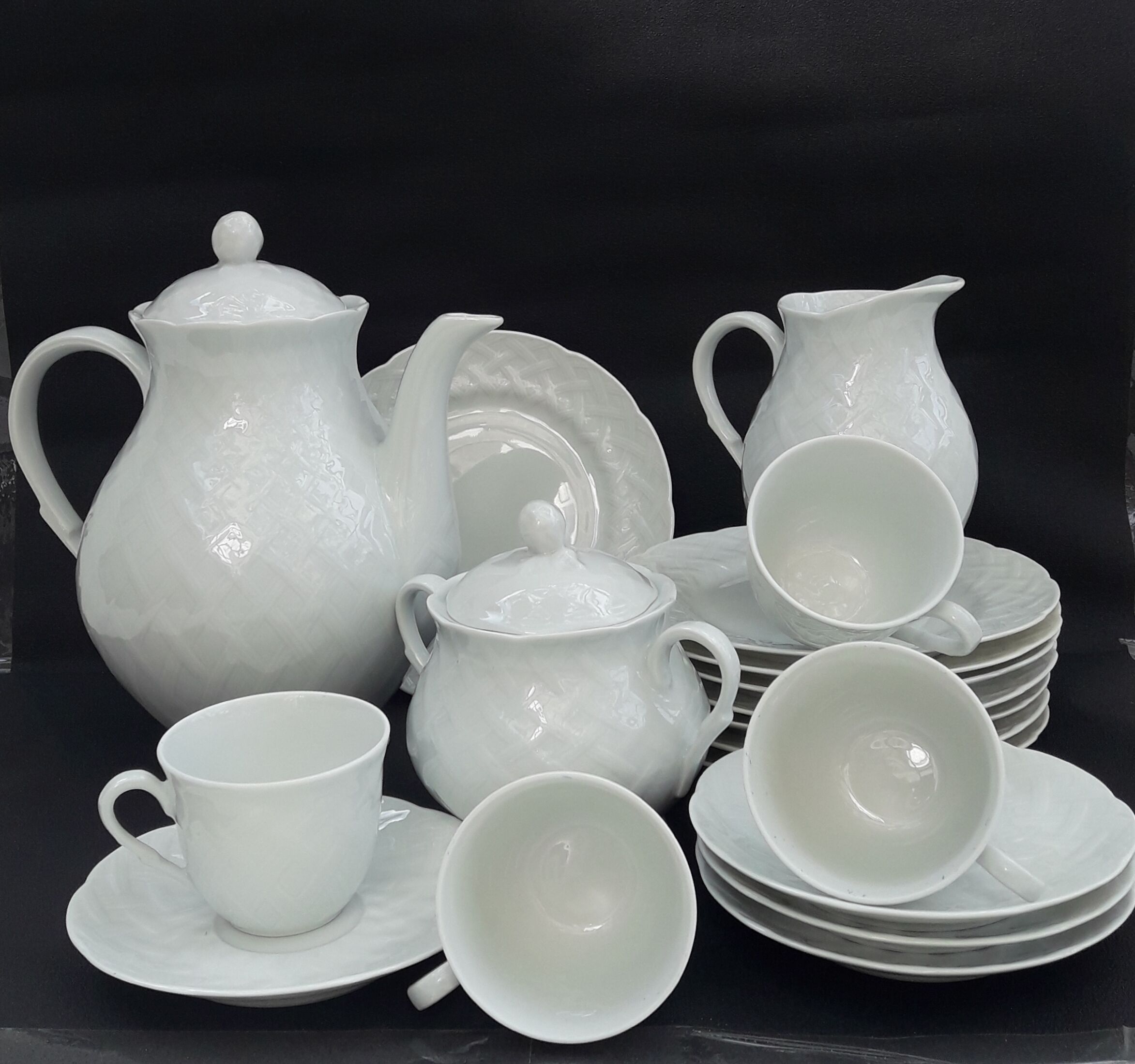 Set bernardaud model basketry