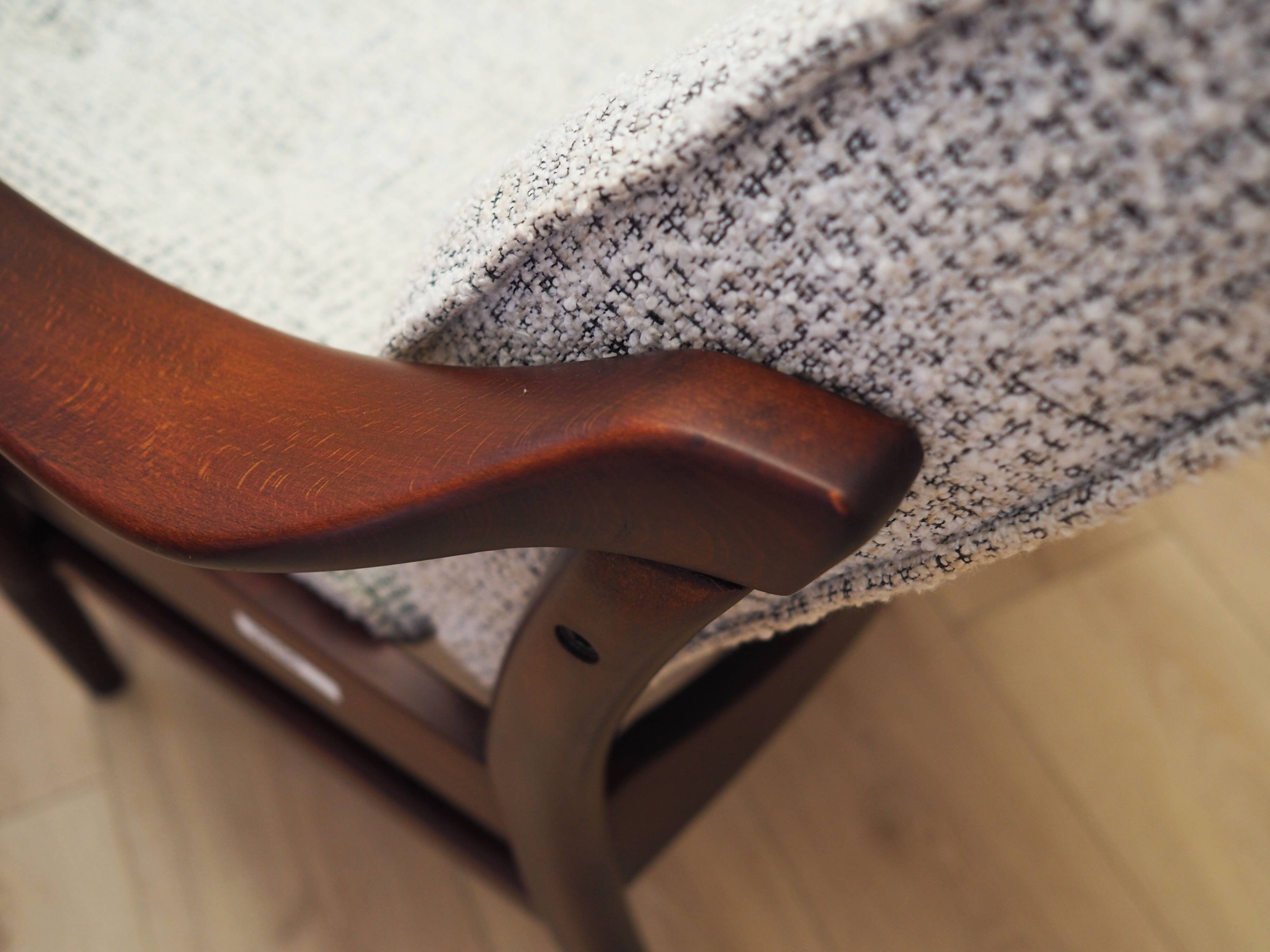 Fauteuil en hêtre, design danois, années 1970, fabrication : Farstrup Møbler