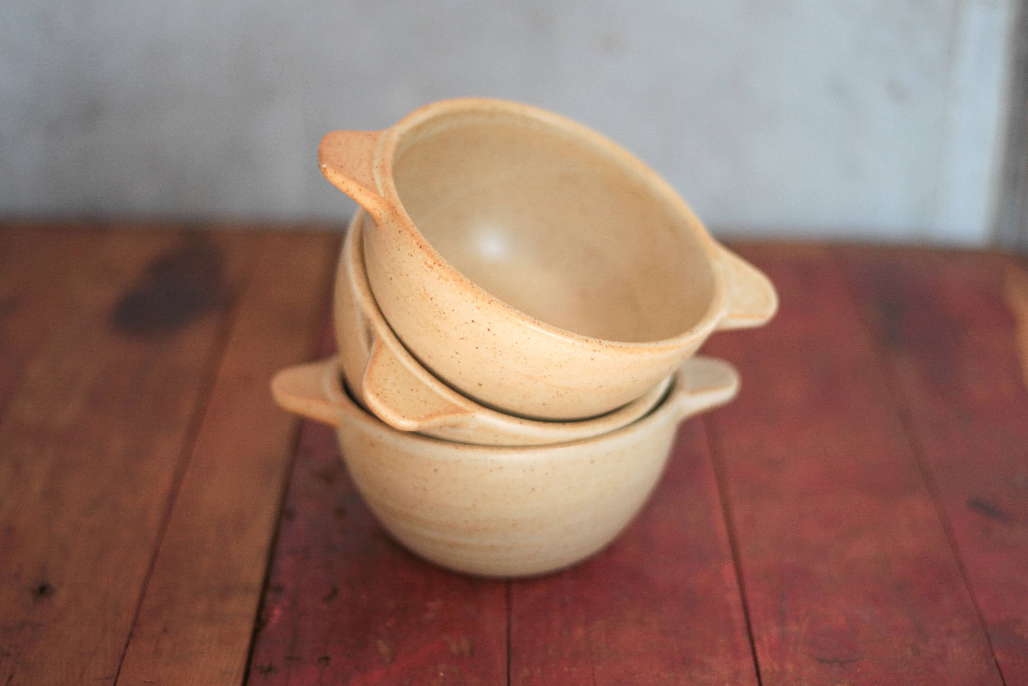Set of 3 vintage village stoneware bowls, breakfast bowl, vintage ear bowl.