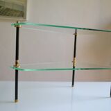 Side table made up of 2 triangular glass shelves