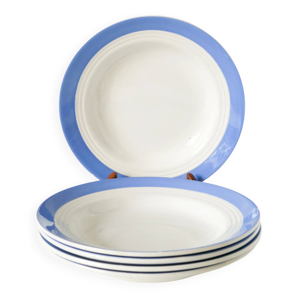 Lot de 5 assiettes creuses St Amand Céranord, modèle Biec, liseré bleu ciel, 1960