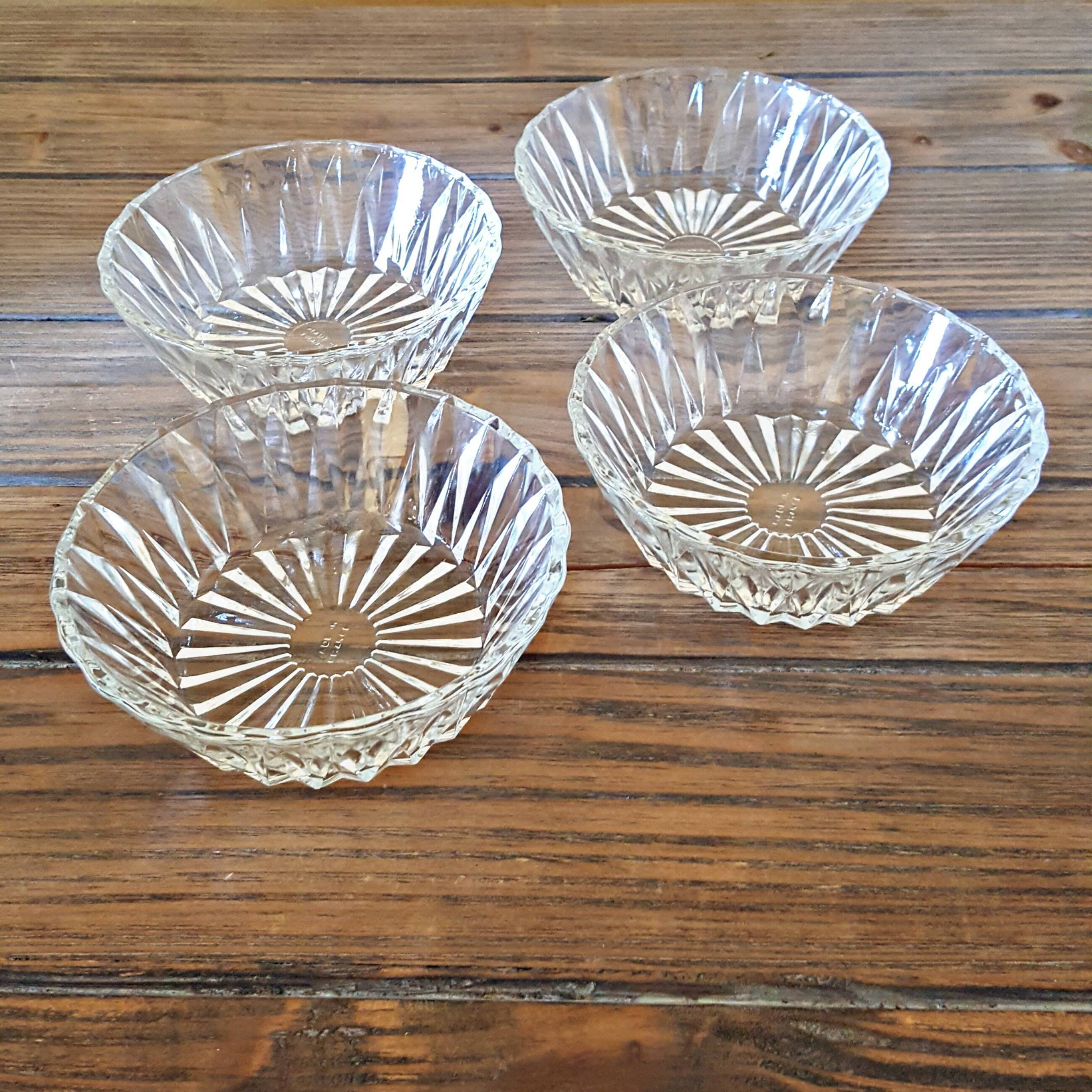 4 coupelles en verre ciselé made in France