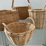 Series of 6 vintage wicker baskets
