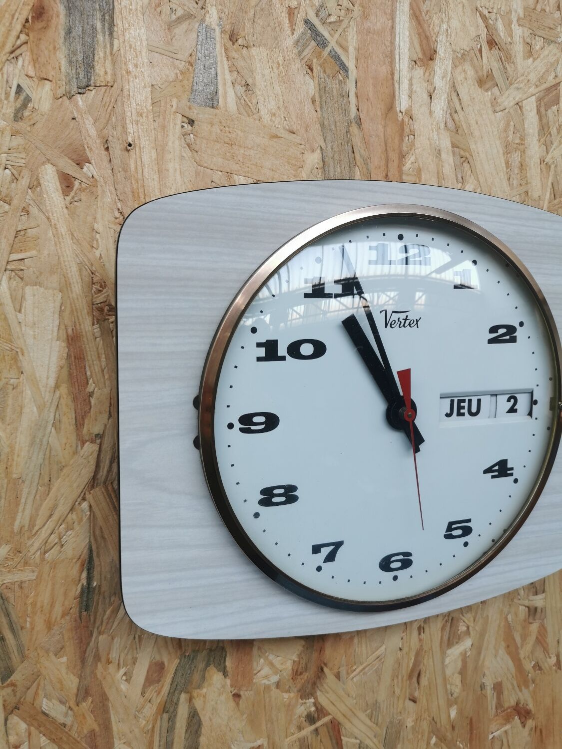 Vertex vintage formica clock