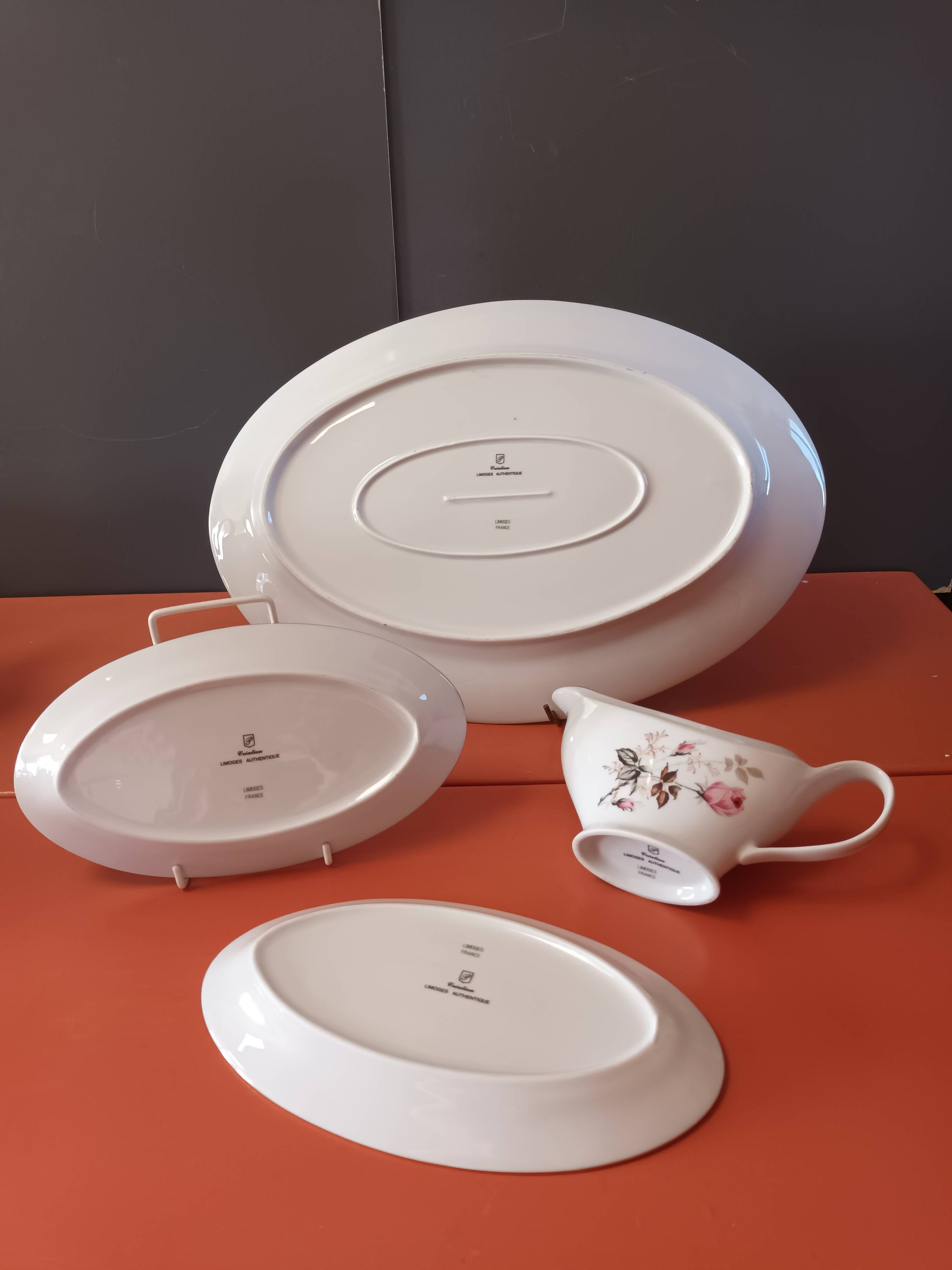 Porcelain limoges service