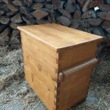 Old pine box