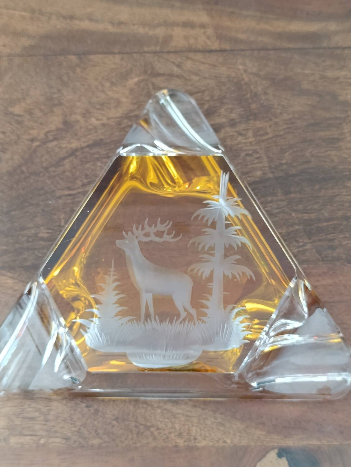 Amber Bohemian Crystal (Overlay) – Deer Ashtray/Pouch