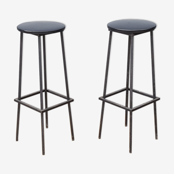 Set of 2 metal stools