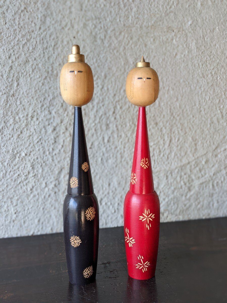 Imperial couple two kokeshis dolls circa 1970 Japan