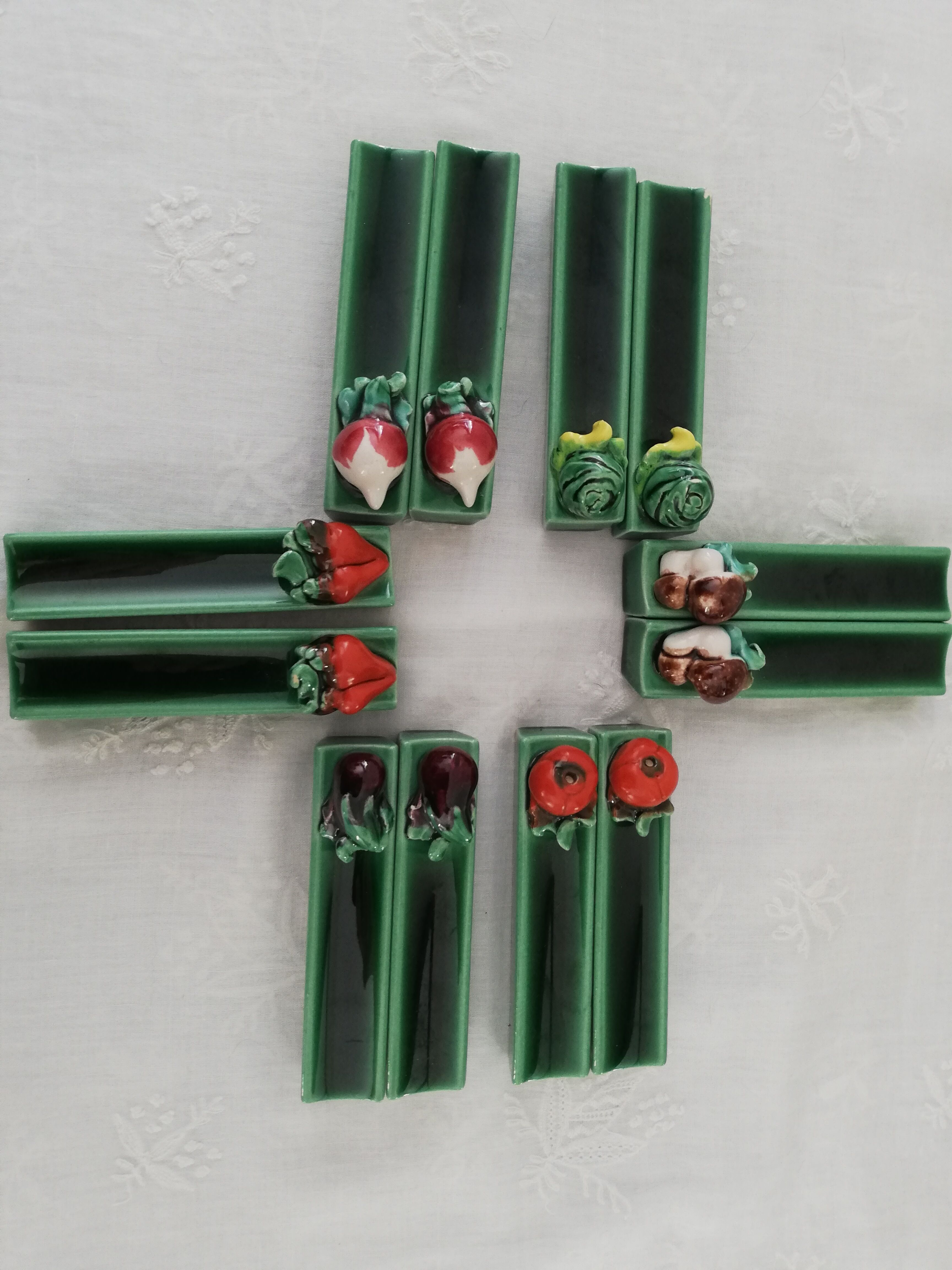 Lot de 12 porte couteaux céramique décor légumes