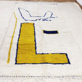 Handmade moroccan berber carpet 260 x 150 cm
