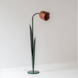 Lovely postmodern tulip flower floor lamp by Peter Bliss for Bliss, UK 1980’s.