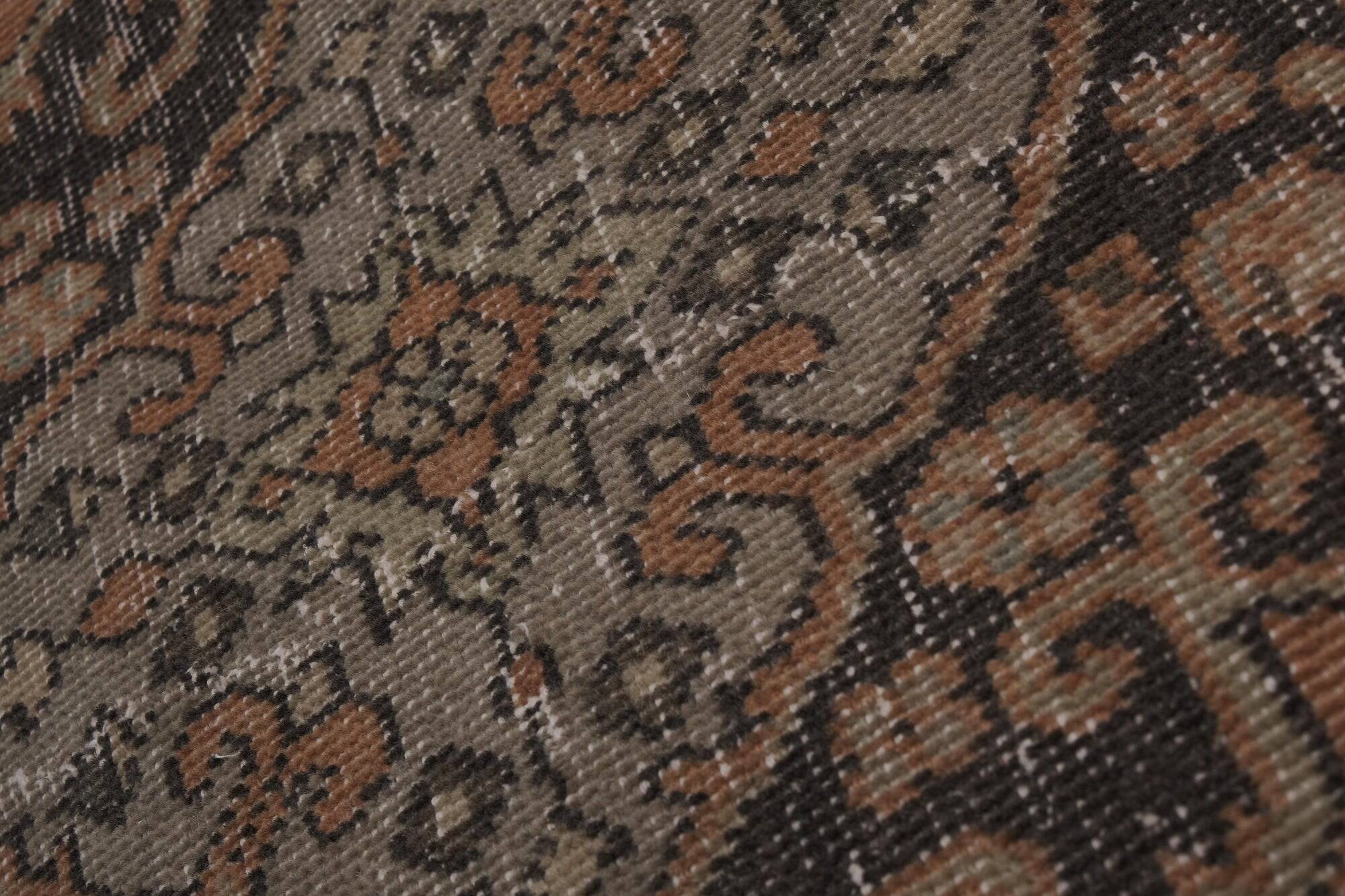 Vintage Turkish hallway rug 88x397 cm