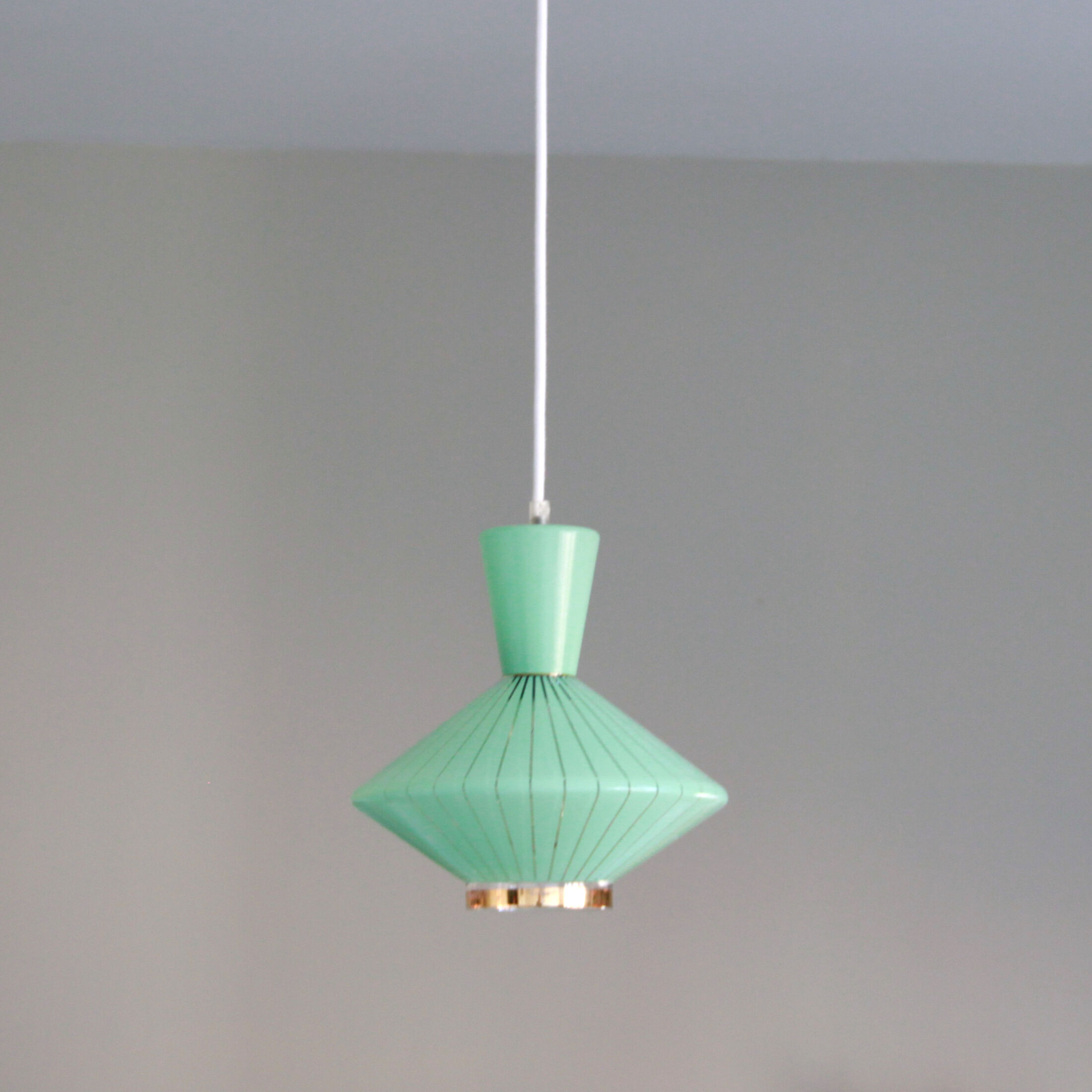 Green diabolo pendant lamp with gilding chandelier vintage luminaire