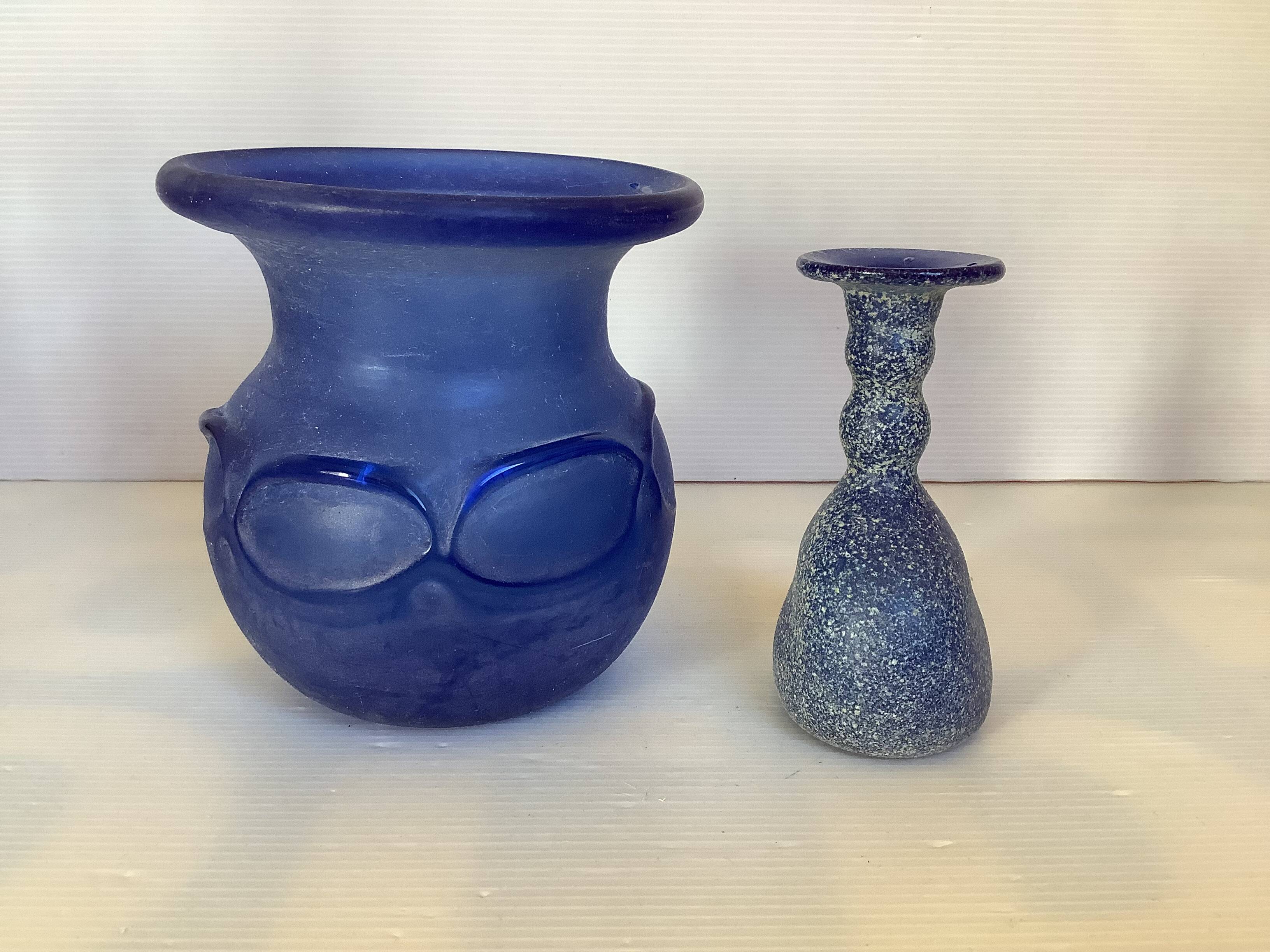 Murano scavo vase duo