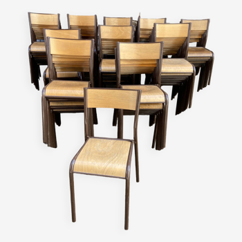 100 Vintage School Chairs