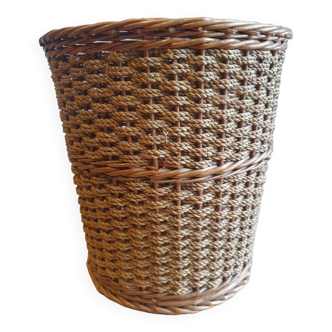 Rattan plant pot