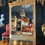 Miroir de cheminée d’époque napoléon iii en bois doré à décor de putti - xixe