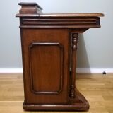 English secretary Davenport