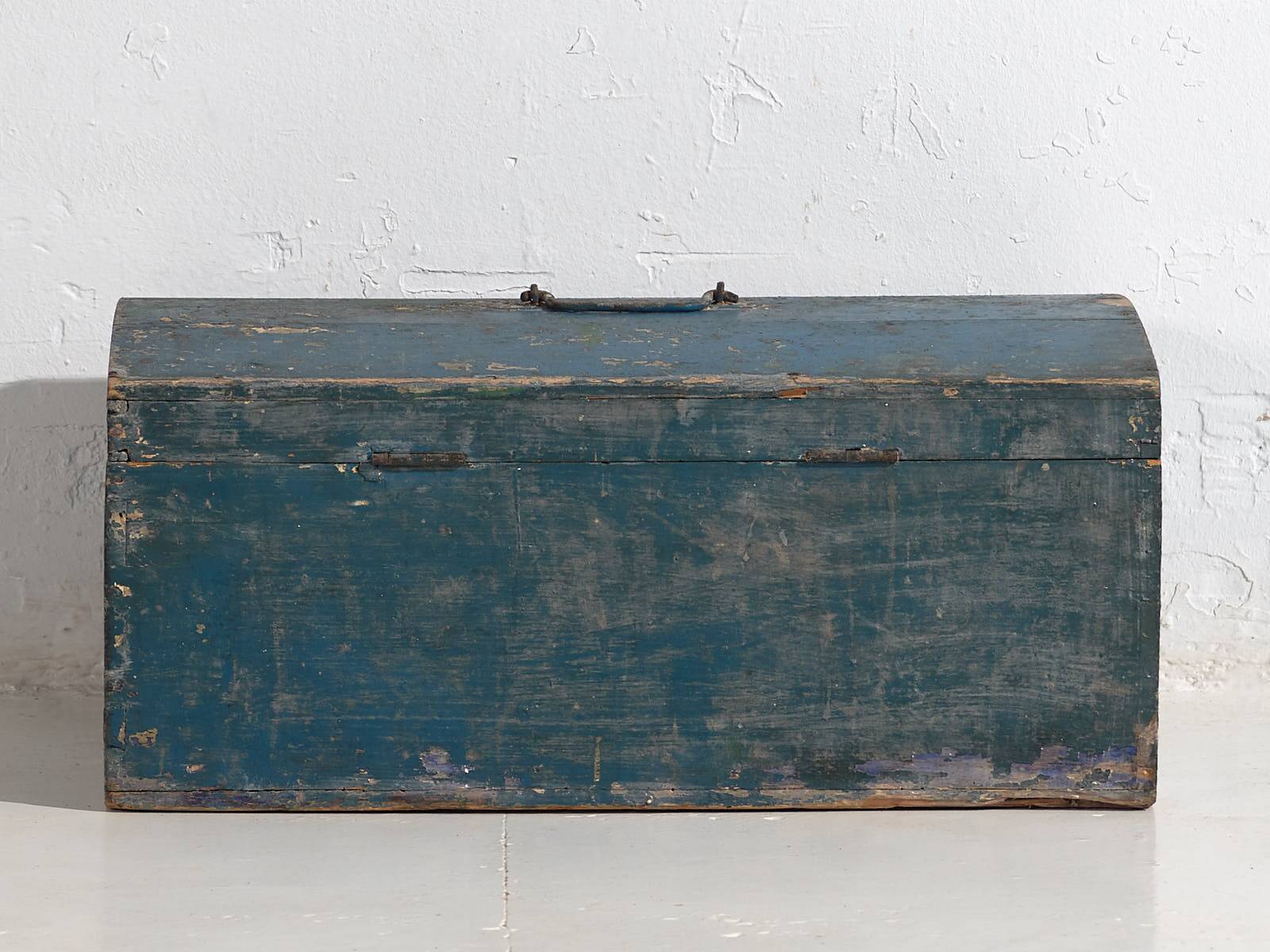 Small antique chest with navy blue patina (c.1920) #68