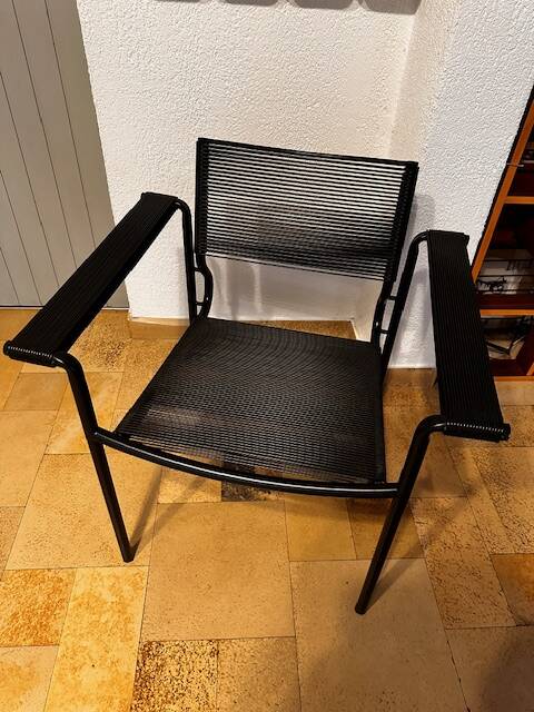 Vintage black Spaghetti armchair Giandomenico Belotti for Alias, model 109