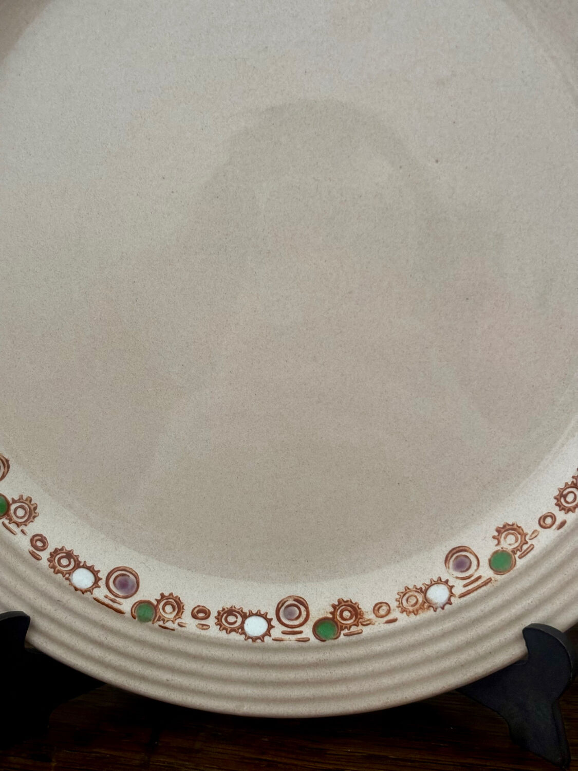 Vintage set of 6 Longwy Betty dessert plates.