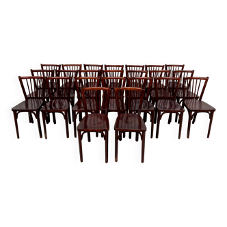 Série de 25 chaises bistrot vintage 1950 1960