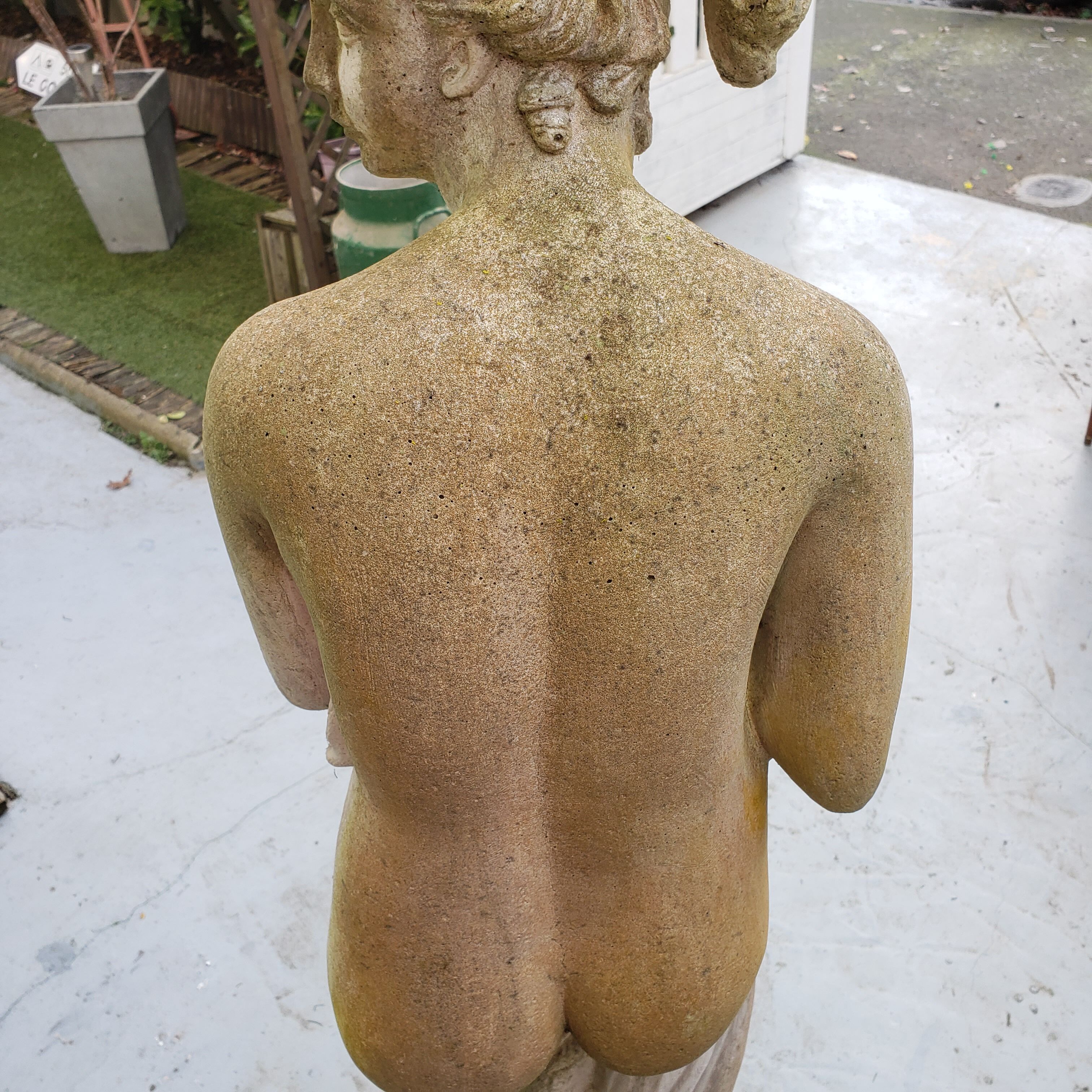 Stone statue representing Venus