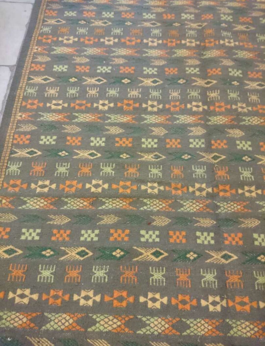 Berber carpet in pure wool 155x255cm