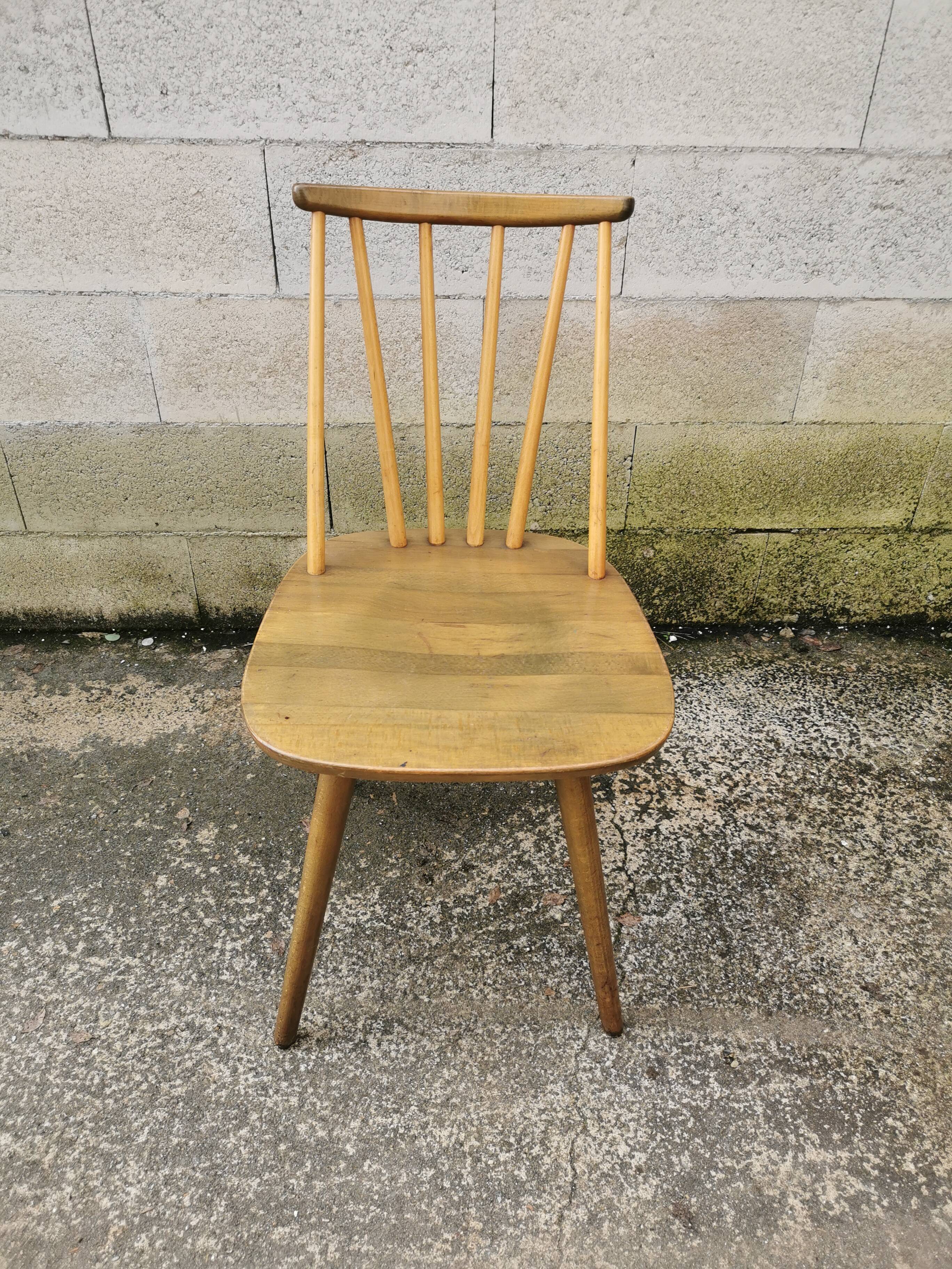 Scandinavian chairs Mirco Taliercio Bombenstil year 50 60