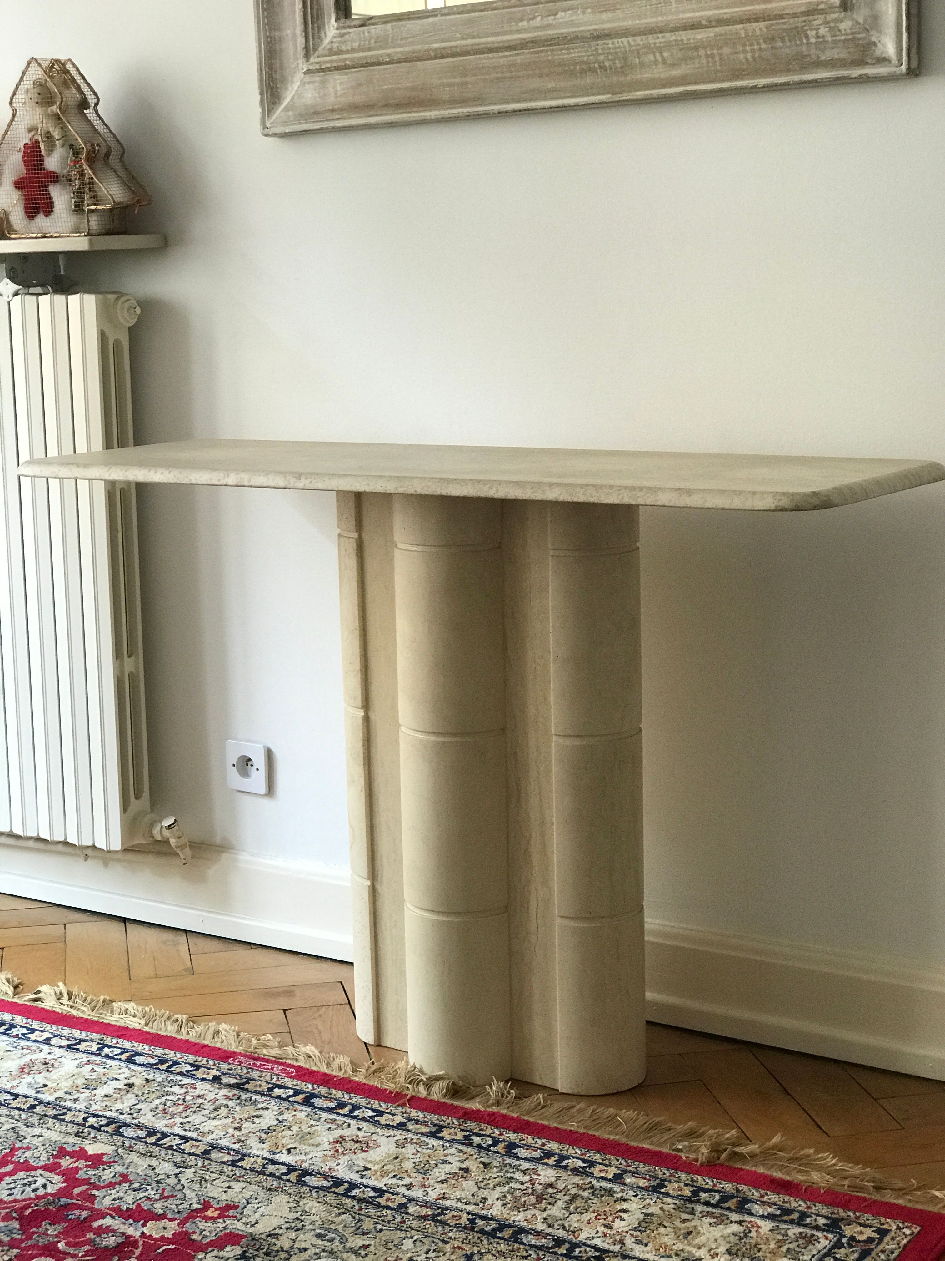 Console / marble service