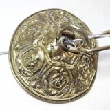 Lámpara de techo de latón y cristal. España, 1940s.