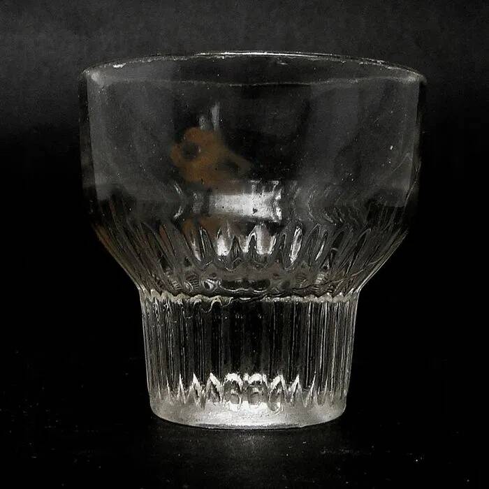 B6O Classic Art Deco Salt Shaker